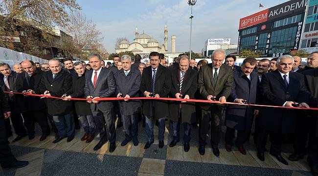  Bakan Tüfenkci, ‘Yüz Yıllık Yalnızlık, Kudüs Mescid-i Aksa’ fotoğraf sergisinin açılışını yaptı