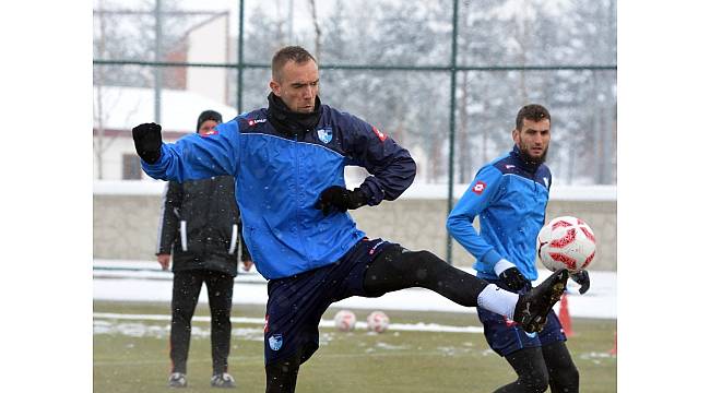 B.B. Erzurumspor galibiyete kilitlendi