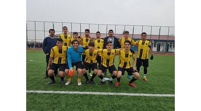 Diyarbakır&#39;da okullararası futbol müsabakaları