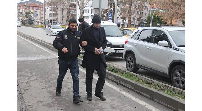 FETÖ&#39;nün mahrem imamı adliyeye sevk edildi