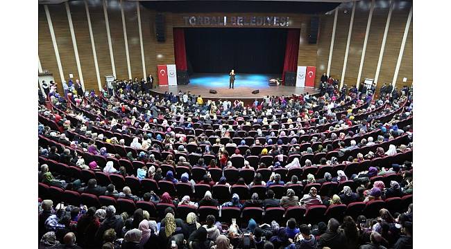 Hatipoğlu&#39;dan Torbalı&#39;da konferans