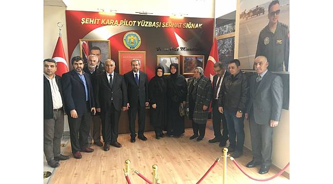 Kato kahramanı yüzbaşı için şehitlik köşesi