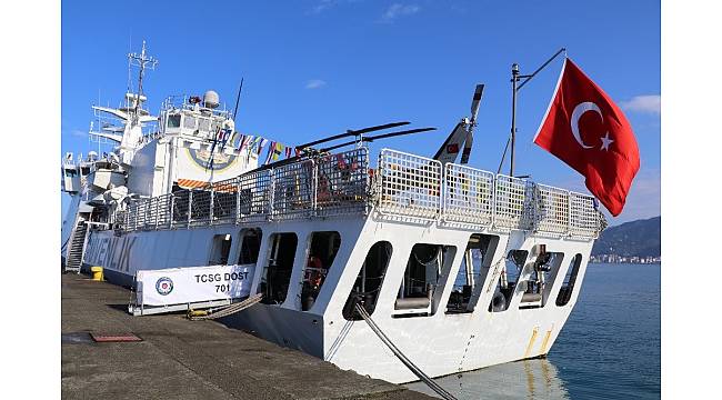 Rize&#39;ye Sahil Güvenlik Komutanlığı&#39;na bağlı &#39; TCSG DOST&#39; Arama Kurtarma Gemisi demir attı