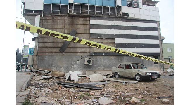 Roketlerin oluşturduğu tahribat gün ağarınca ortaya çıktı