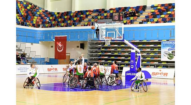 Şanlıurfa engelliler basketbol takımı potada liderliğini sürdürüyor