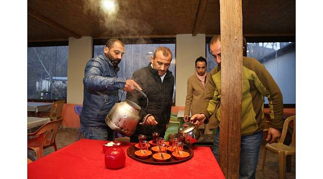 Vali Sonel,Pülümür&#39;e gitti renkli görüntüler ortaya çıktı