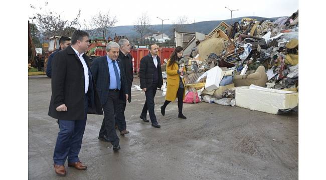 Atık Getirme Merkezi Türkiye&#39;ye örnek