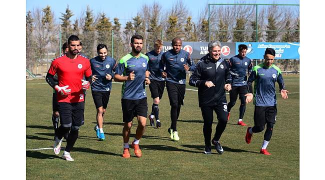 Atiker Konyaspor, Beşiktaş maçının hazırlıklarına başladı