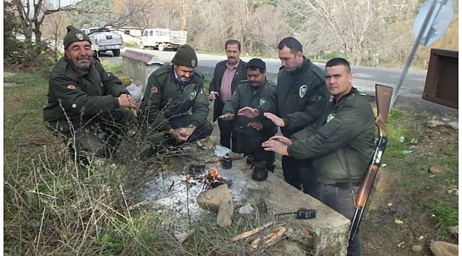 Burhaniye&#39;de kır bekçilerinin 24 saatlik başakçı nöbeti