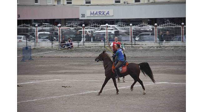 Erzurum, izleyenleri Cirit ile büyüledi