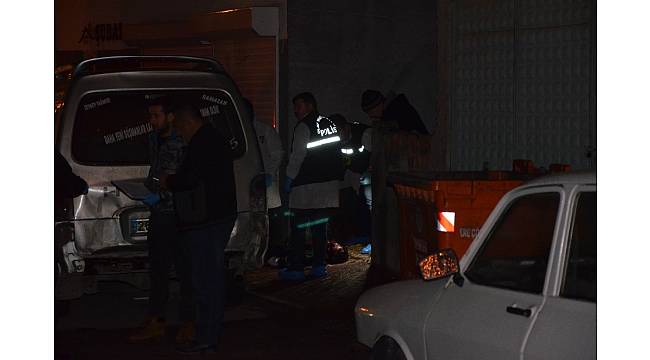 Eskişehir&#39;de alacak verecek davası kanlı bitti: 2 ölü