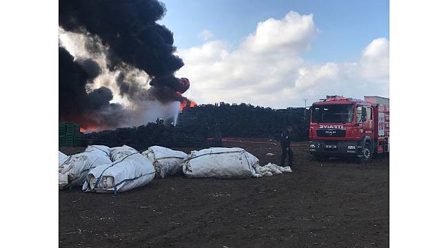 Eskişehir&#39;de plastik fabrikasında yangın