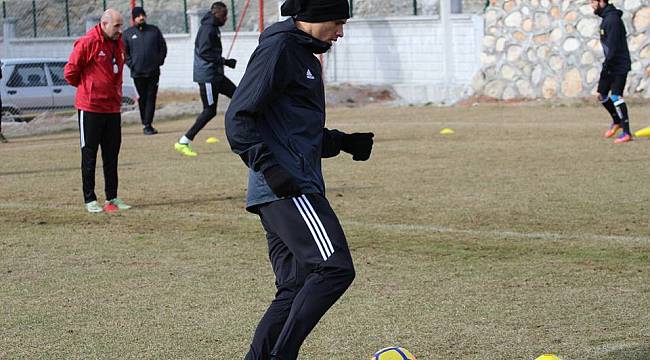  Evkur Yeni Malatyaspor’da Kasımpaşa mesaisi başladı