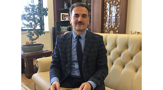 Gemlik Belediye Başkanı Refik Yılmaz: &quot;Gemlik hiçbir yere gitmiyor, yerinde dönüşüyor&quot;