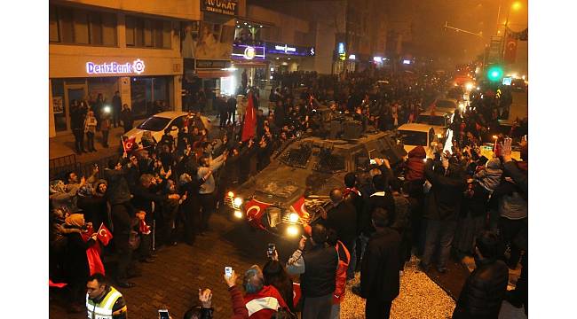 Kahramanmaraş&#39;ta Mehmetçiğe sevgi seli