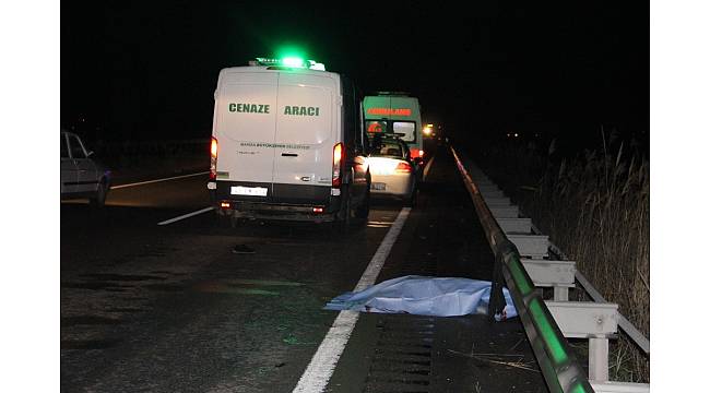 Manisa&#39;da trafik kazası: 1 ölü, 1 yaralı