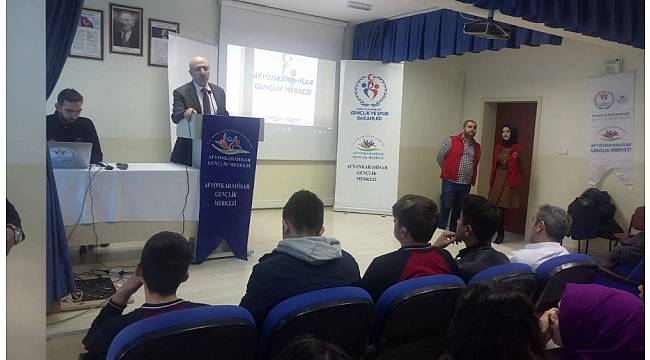 Mesleki ve Teknik Anadolu Lisesi öğrencileri avukatlık mesleğini tanıyor