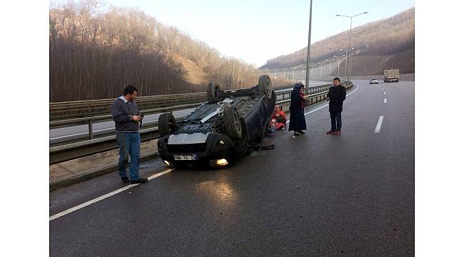 Samsun&#39;da otomobil takla attı: 5 yaralı