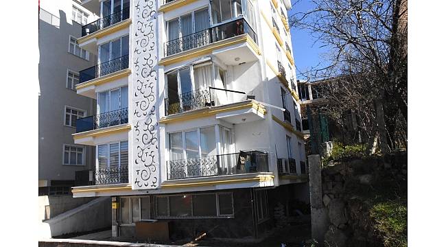 Sinop&#39;ta apartman dairesinde korkutan patlama