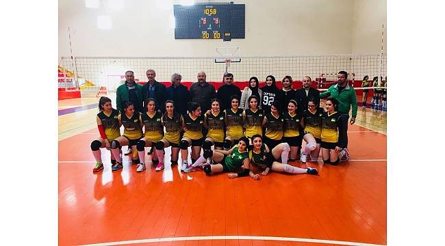 Spor-Der Bayan Voleybol Takımı 2. Lige yükseldi