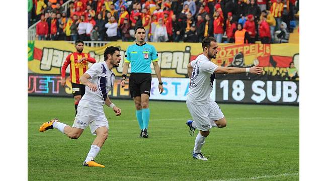 Spor Toto Süper Lig: Göztepe: 3 - Osmanlıspor: 3