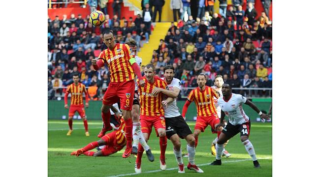 Spor Toto Süper Lig: Kayserispor: 0 - Sivasspor: 0