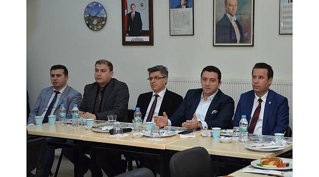 Başkan Bakıcı, personeli ile kahvaltıda bir araya geldi