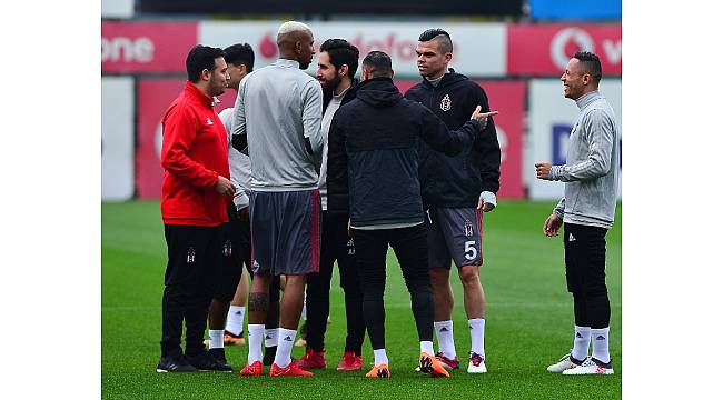 Beşiktaş, Devler Ligi hazırlıklarını sürdürdü