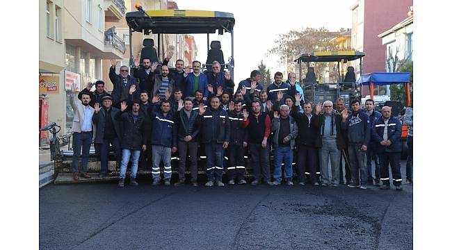 Çivril Caddesi yeni görünümüne kavuşuyor