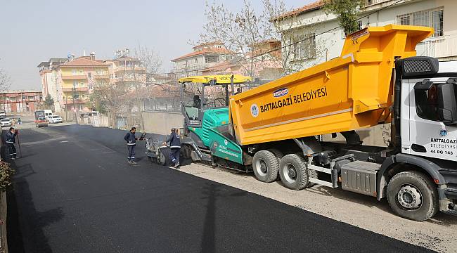 Göztepe Mahallesinde asfalt çalışması