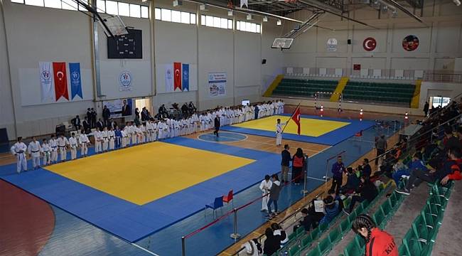 Judo Anadolu Yıldızlar Ligi Yarı Final Müsabakaları devam ediyor