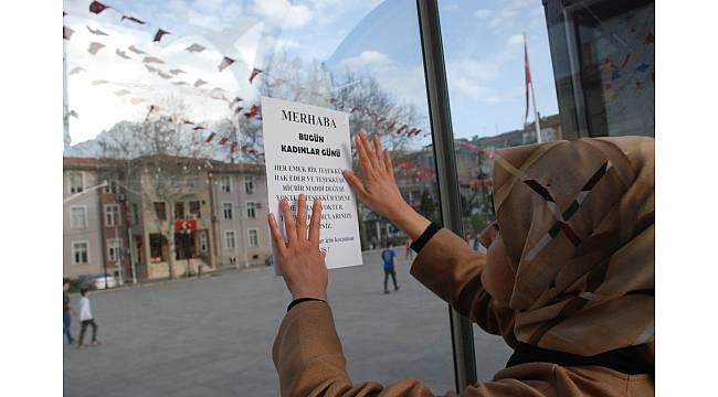 Kadınlardan &#39;teşekkür&#39; etkinliği