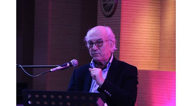 Prof. Dr. Mutlu Torun: &quot;Müzik zaman içerisinde yaşar&quot;