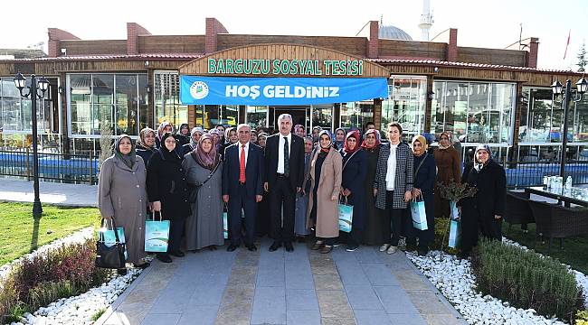 Şehit ve gazi aileleri Yeşilyurt Belediyesi’nin yatırımlarını yerinde inceledi