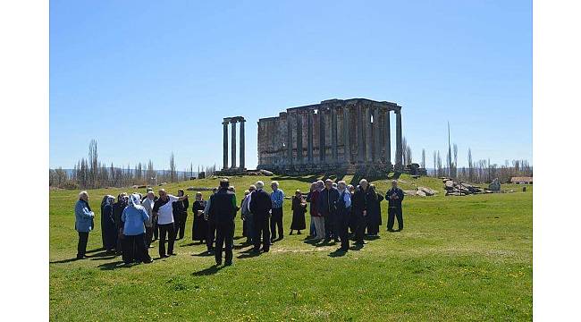 Çavdarhisar Aizonai Antik Kenti&#39;ne ilgi artıyor