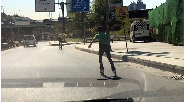 İstanbul&#39;da trafikte tehlikeli yolculuklar kamerada