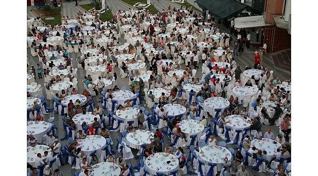 Adapazarı Belediyesi&#39;nin ilk halk iftarı 21 Mayıs&#39;ta