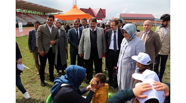 Ağrı&#39;da okul öncesi çocuk festivali