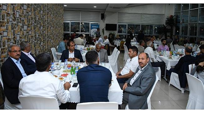 Başkan Çınar, meclis üyeleri ve ailelerini iftar yemeğinde ağırladı