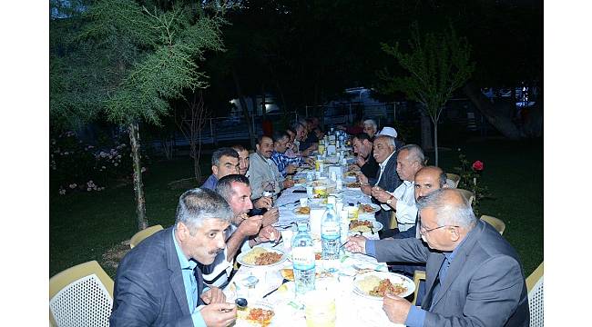 Başkan Eser iftar verdi