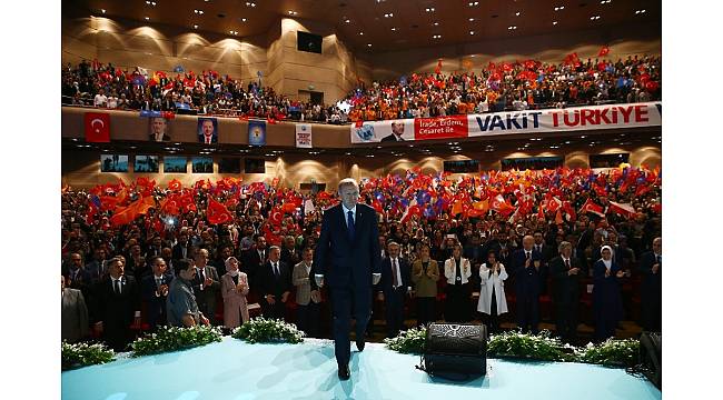 Cumhurbaşkanı Erdoğan: &quot;Şimdi kurumsal dönüşümü tamamlama zamanı. Yeni bir düzen inşa etmek zahmetlidir&quot;