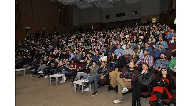 ERÜ&#39;de &quot;2. Ulusal Erciyes Tiyatro Festivali&quot; Başladı