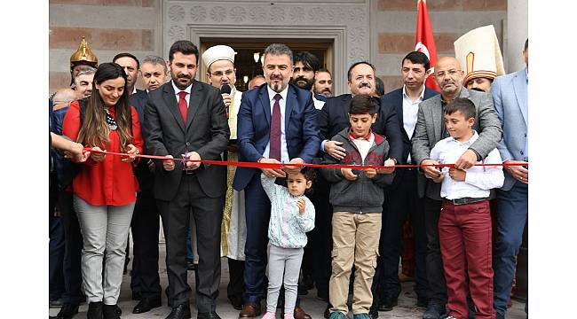 Esenyurt Piri Reis Camii ibadete açıldı