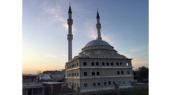 Hz. İbrahim Cami&#39;si hayırseverlerin yardımını bekliyor