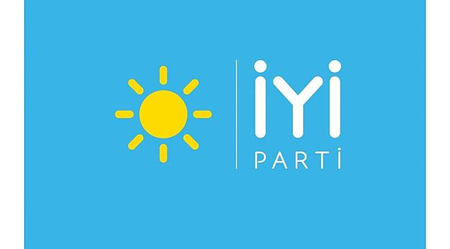 İYİ Parti Uşak&#39;ta istifalar