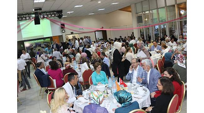 KADEM Akhisar&#39;da şehit ve gazi yakınları ile iftarda buluştu