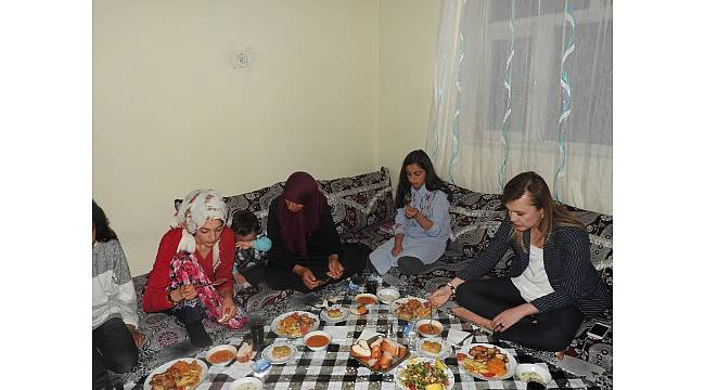 Kaymakam Uçar, vatandaşın iftar sofrasına konuk oldu