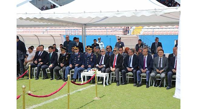 Kayseri&#39;de 19 Mayıs coşkusu