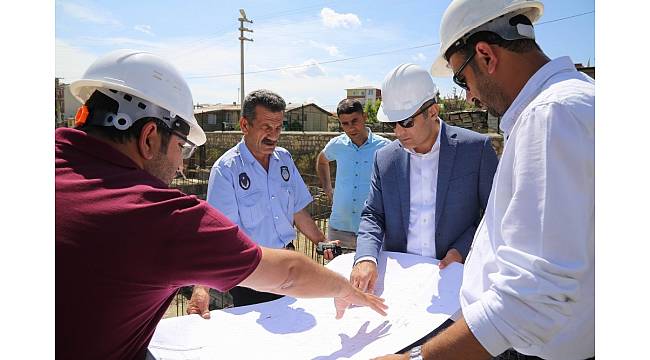 Lice&#39;de kapalı pazar yerinin temel atma töreni gerçekleştirildi