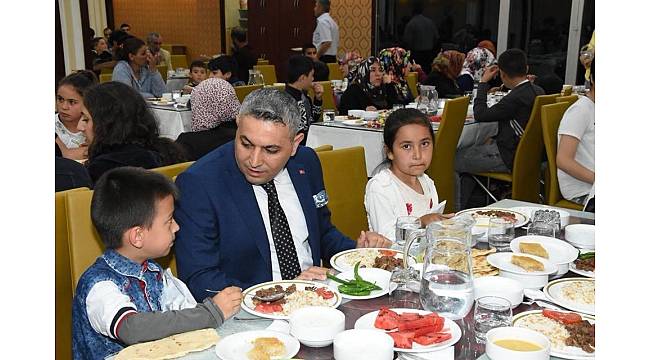 MTSO&#39;dan yetim ailelere iftar